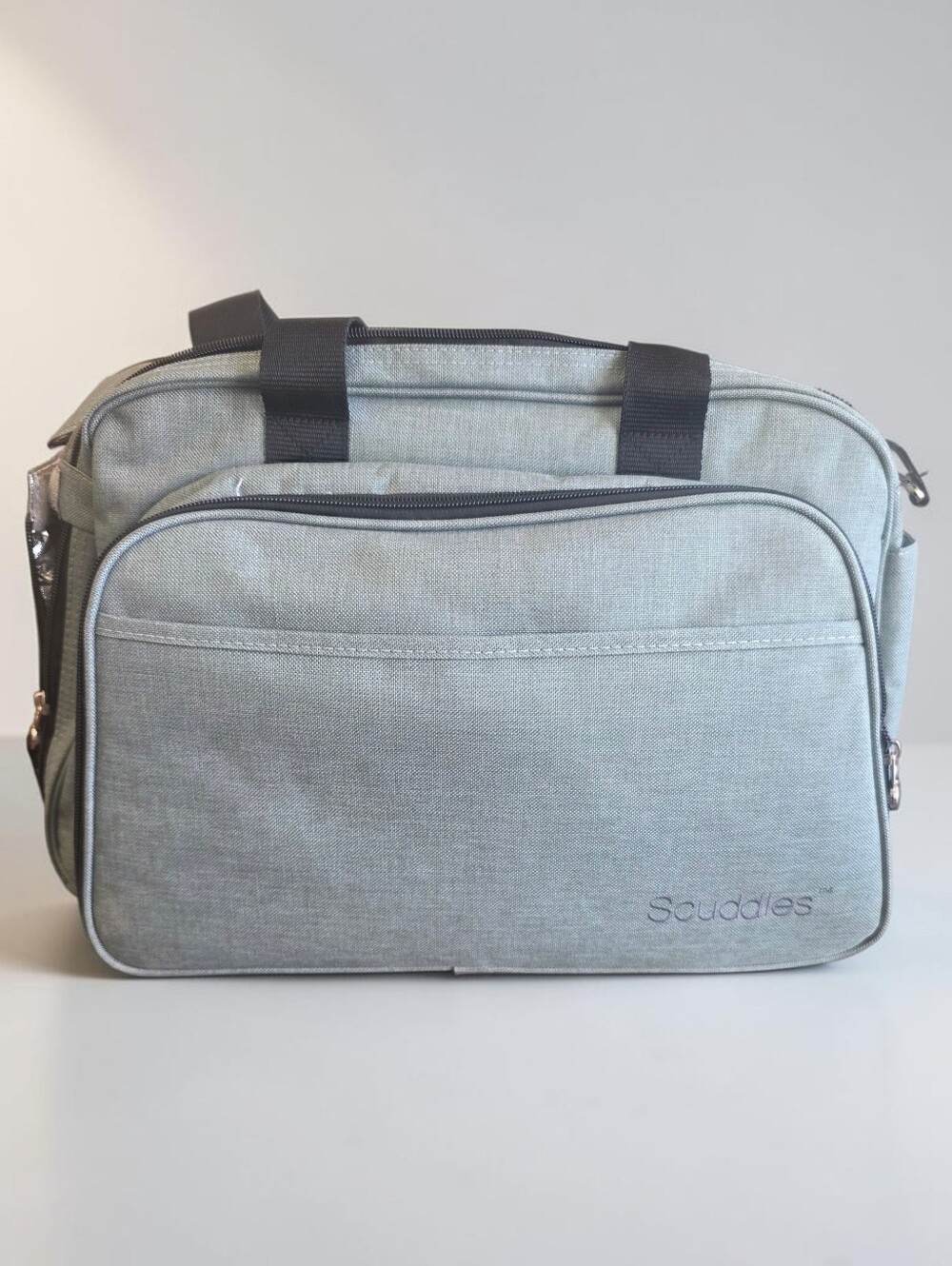Scuddles Portable Bassinet & Diaper Bag